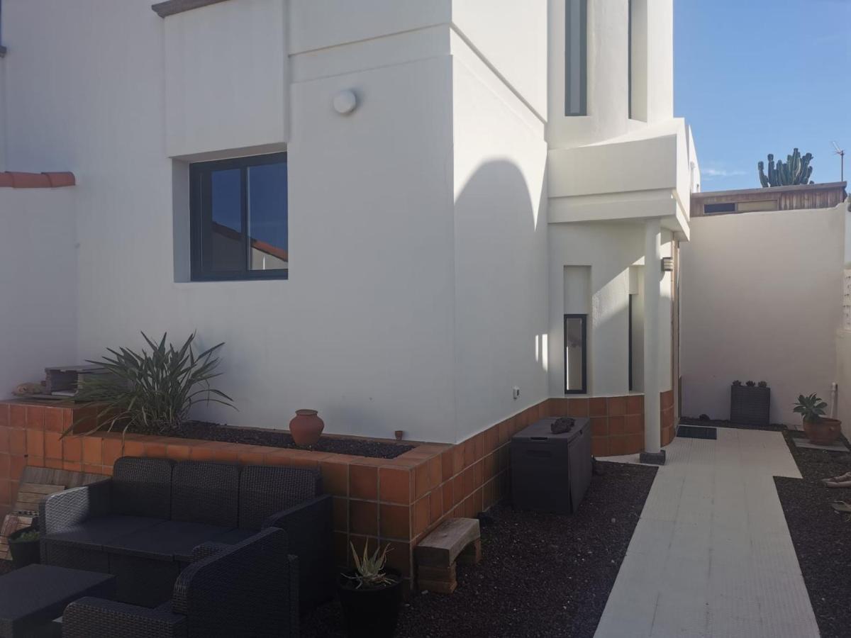 Casa La Buena Ola Playa Del Hombre Exterior foto